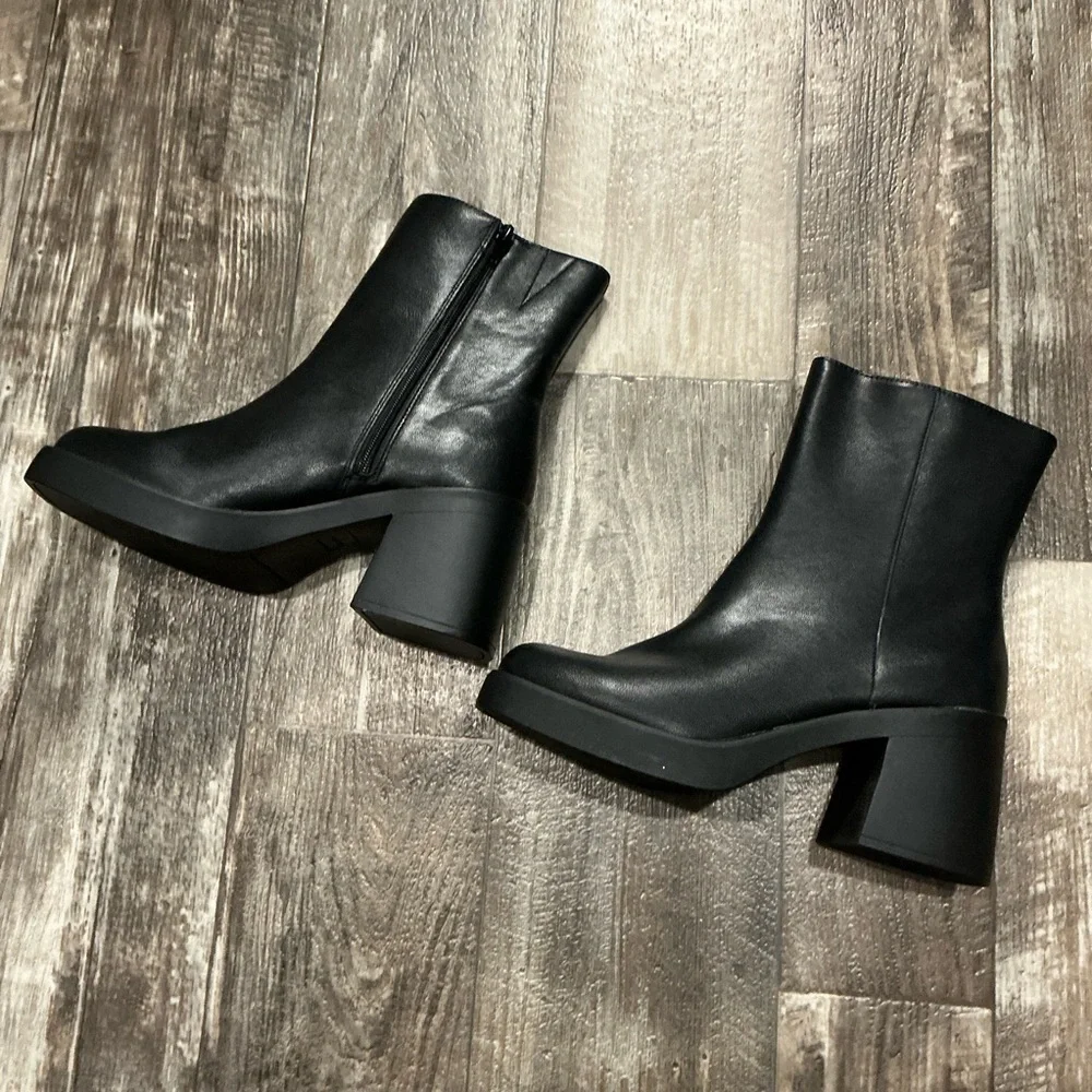 Sun + Stone Elegant Black Women's Ankle Boots Size 9.5 - Picture 10 of 16
